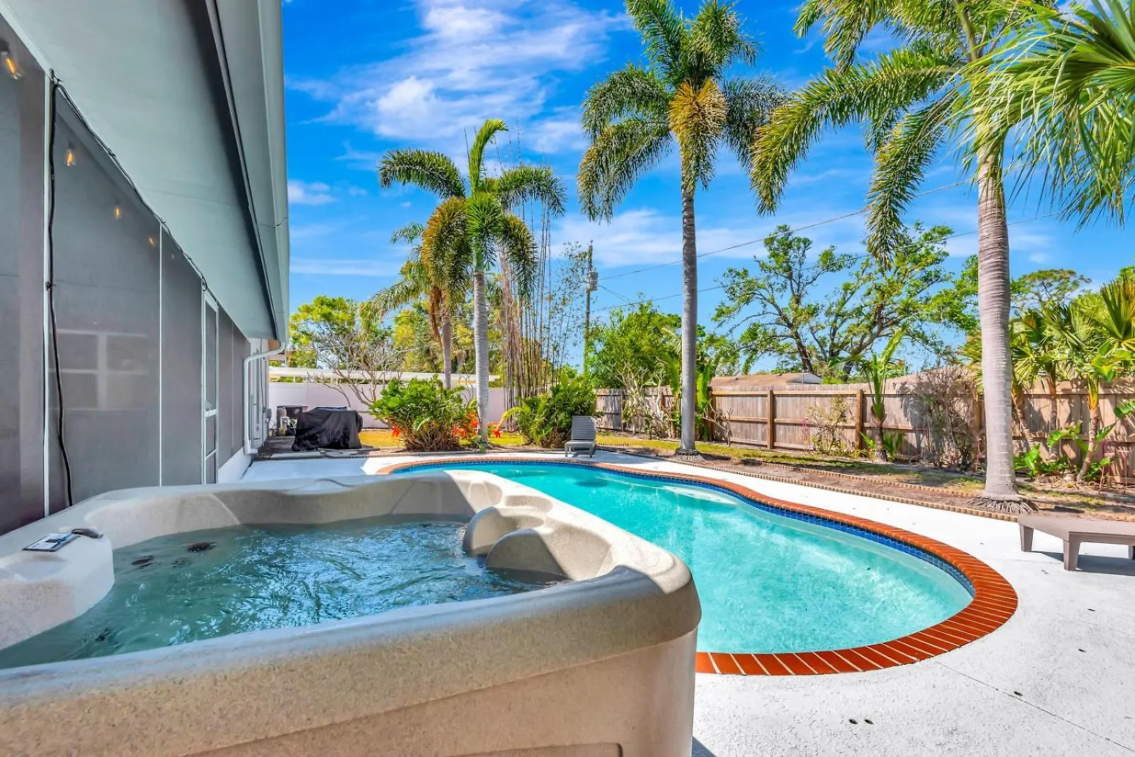Holiday home Luxury Escape Dream Vacation With Heated Pool And Sarasota