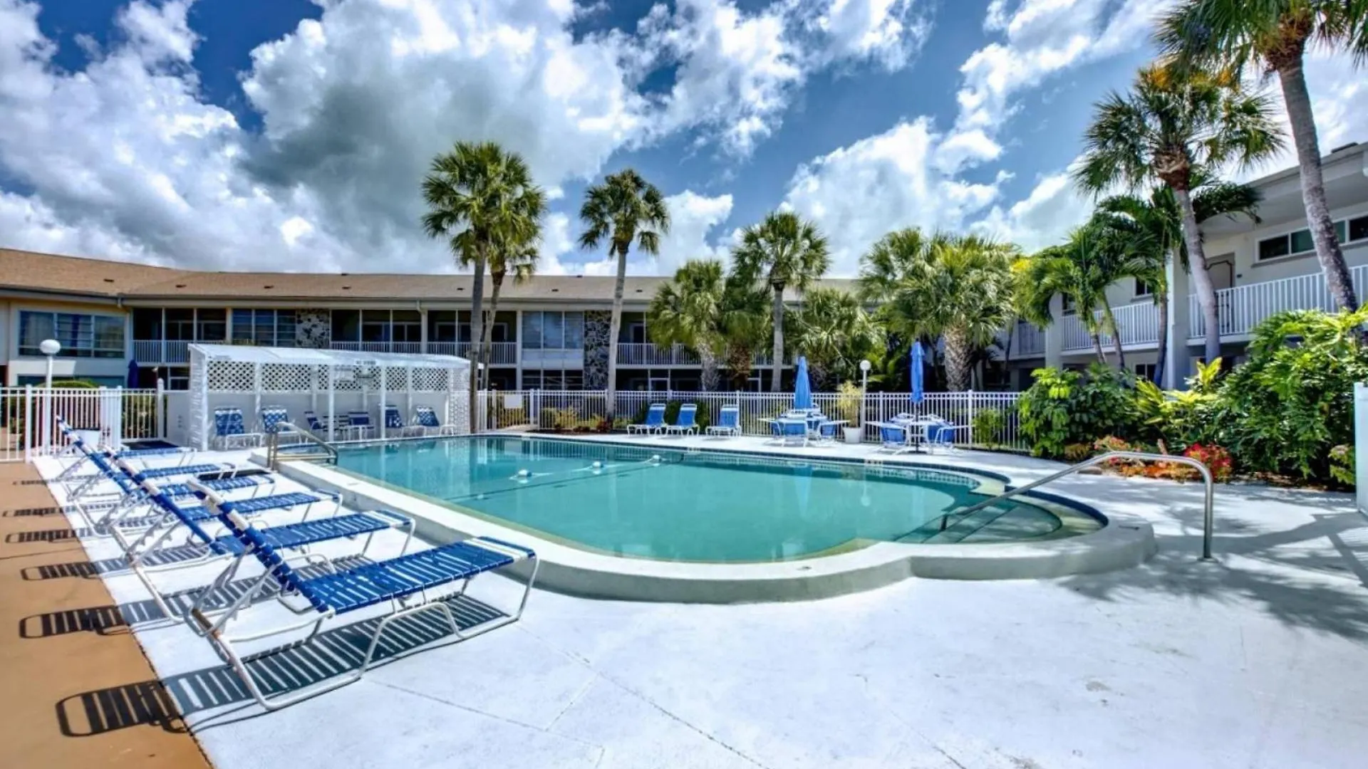 Kingston Arms Modern 1br On Lido Key Holiday home *