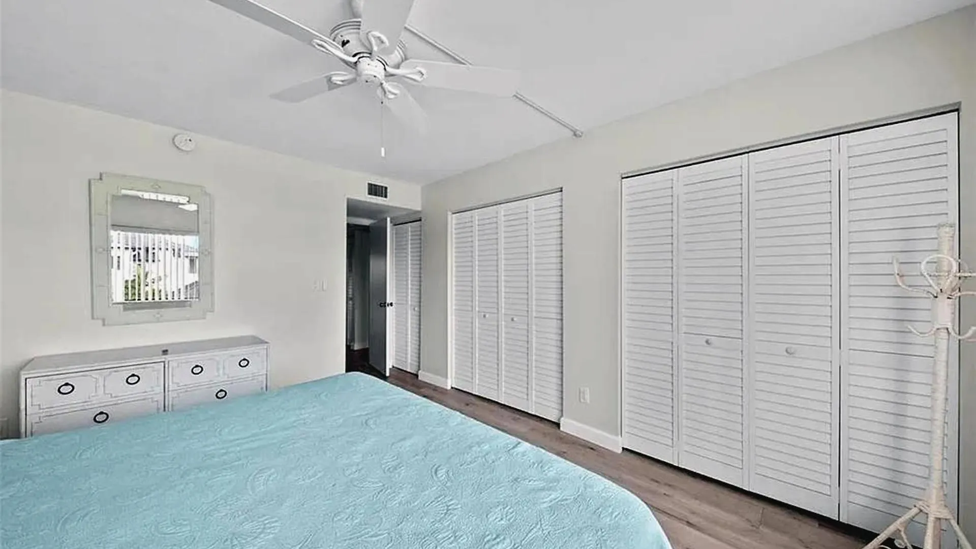 Apartment Lido Stylish Coastal Retreat Sarasota