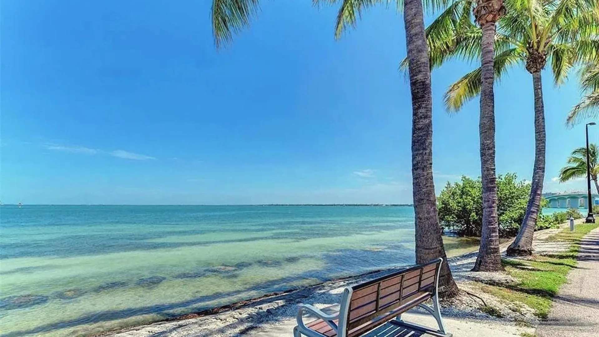 Lido Stylish Coastal Retreat Sarasota