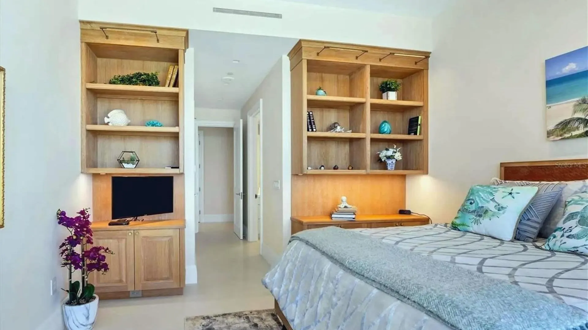 Luxury Spacious 3 Bedroom Beachfront Apartment Sarasota