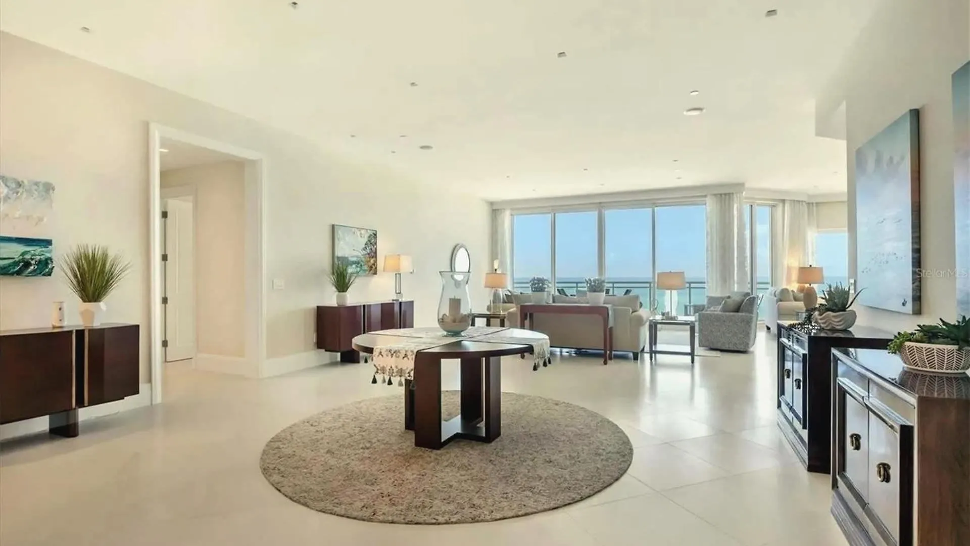 Luxury Spacious 3 Bedroom Beachfront * Sarasota