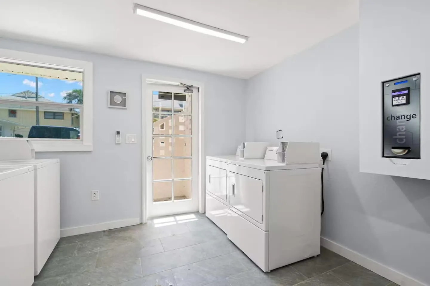 Bayside Escape-condo W Dock Pool And Near * Sarasota