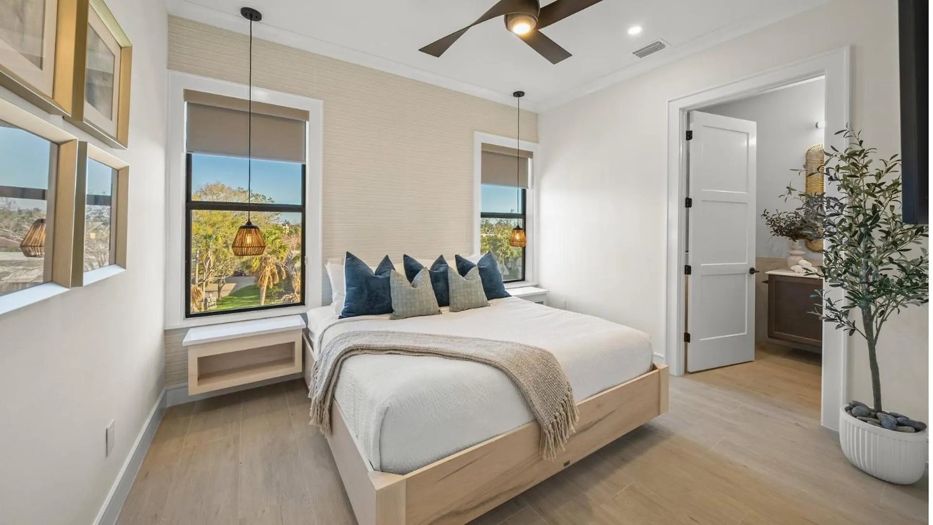 Coastal Canopy Holiday home
