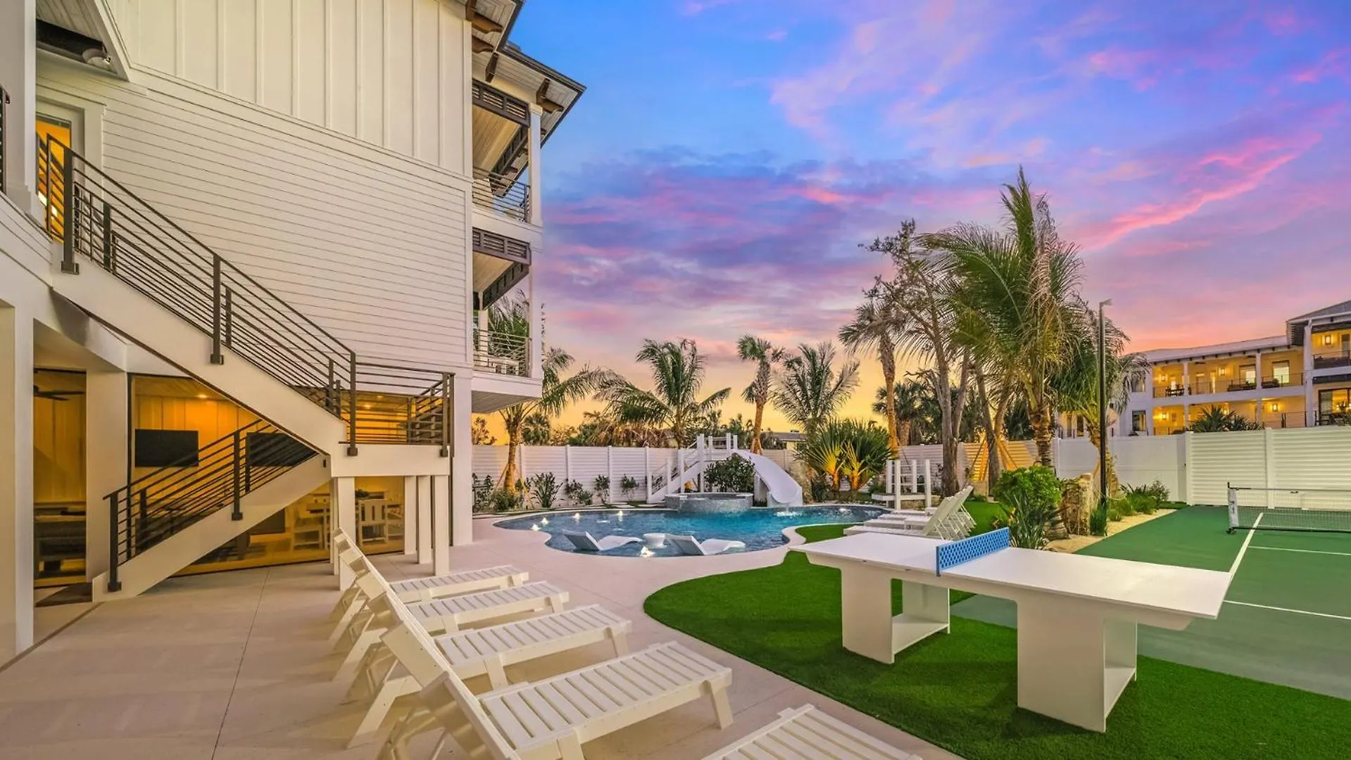 Coastal Canopy Holiday home