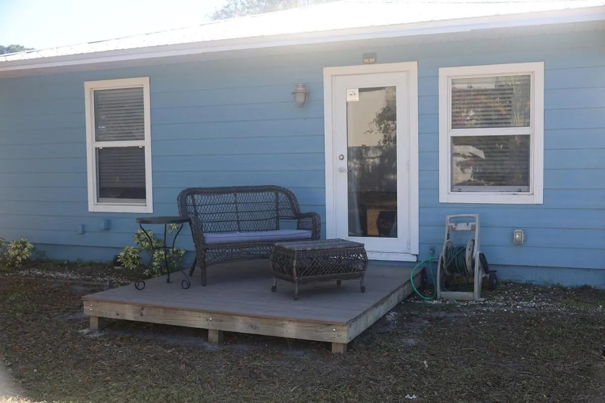 Blue Oasis An Inviting Downtown Retreat Holiday home *