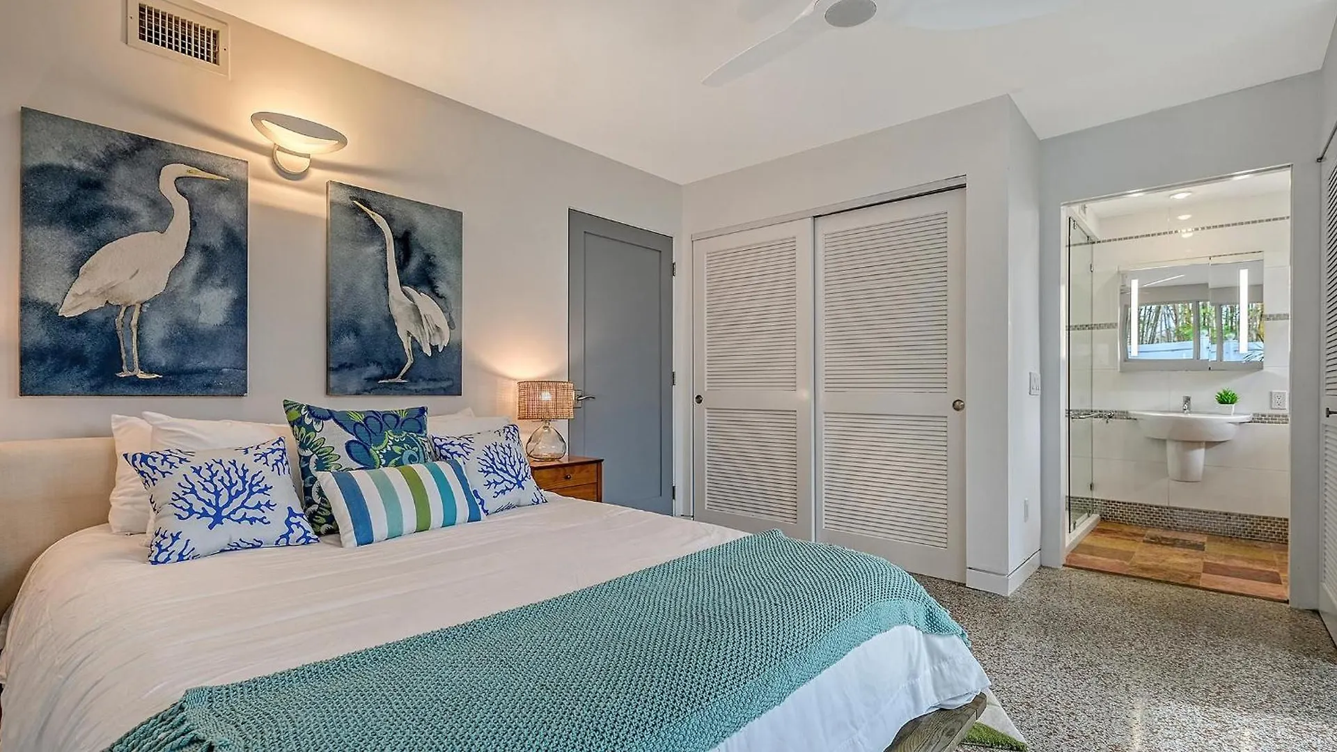 Luxe Oasis - 517 Sarasota