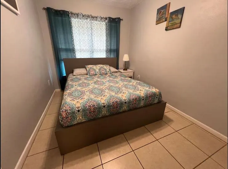 Holiday home 3 Bedroom Florida Getaway House