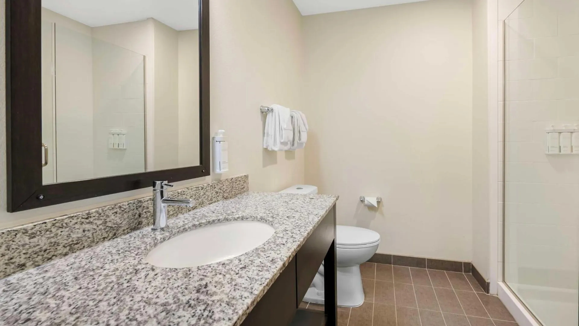 Magnolia Pointe; Bw Signature Collection 2* Fruitville