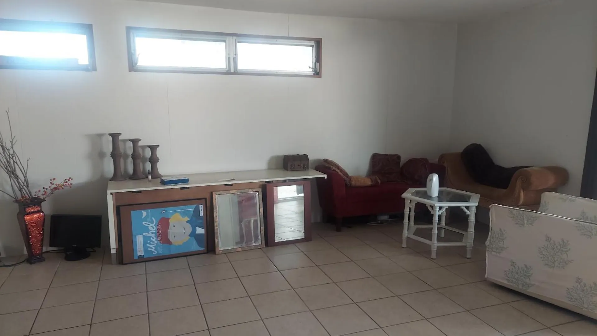 2 Bedroom House 5 Min From Beaches And Downtown *