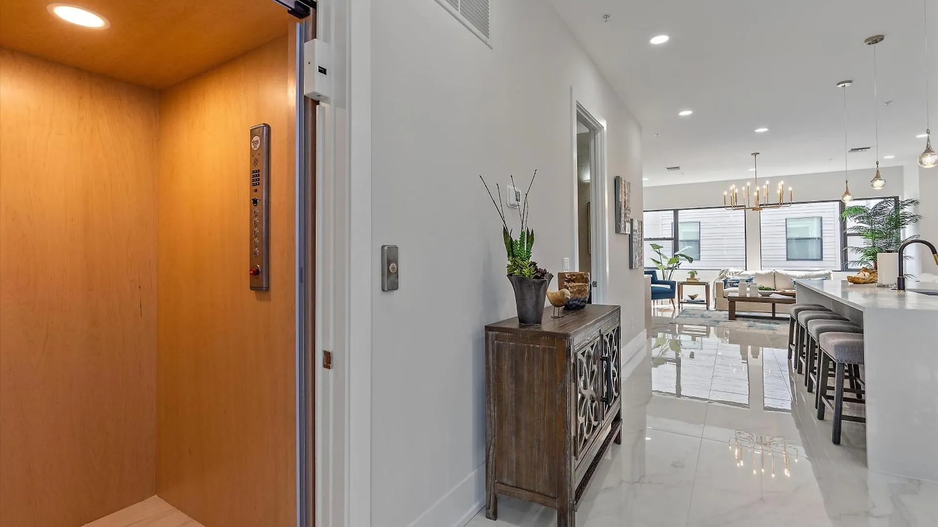 Uptown Luxury On Audubon Holiday home