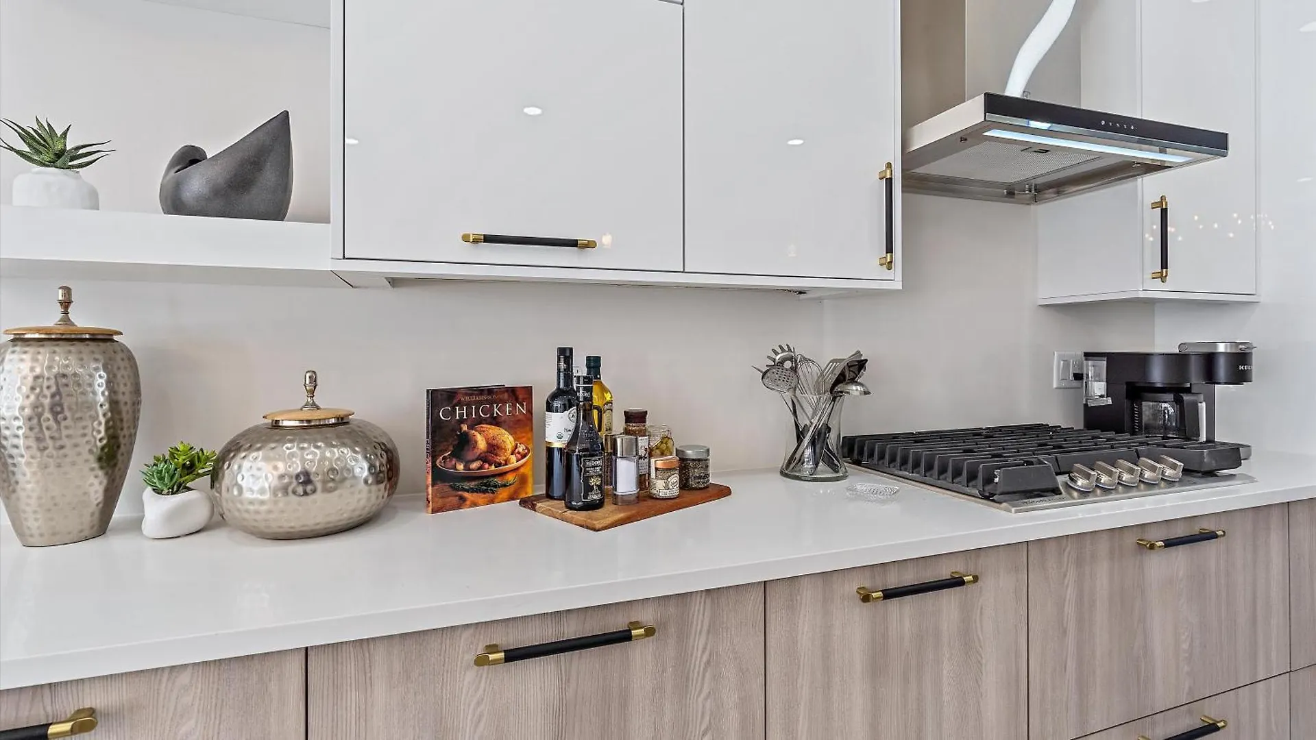 Uptown Luxury On Audubon Holiday home *