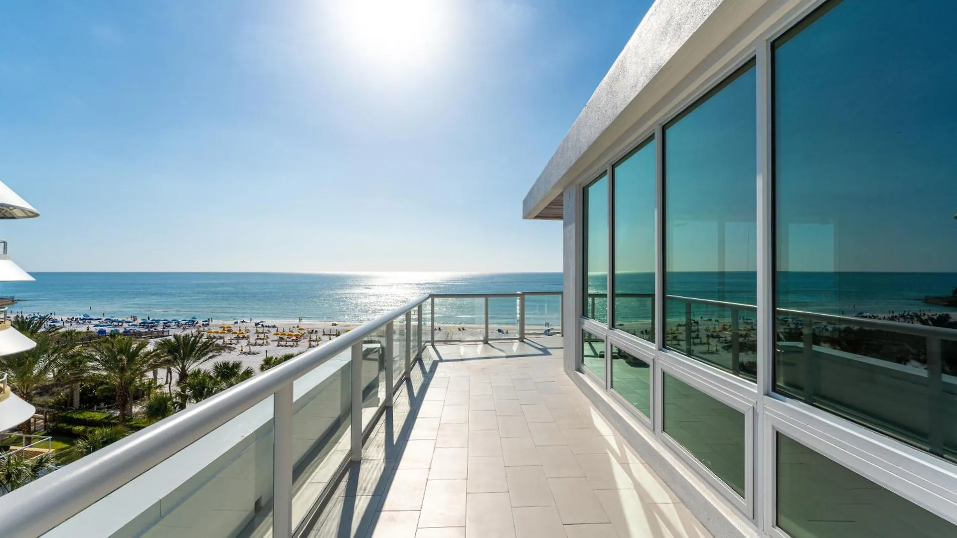 Ten35 Seaside
