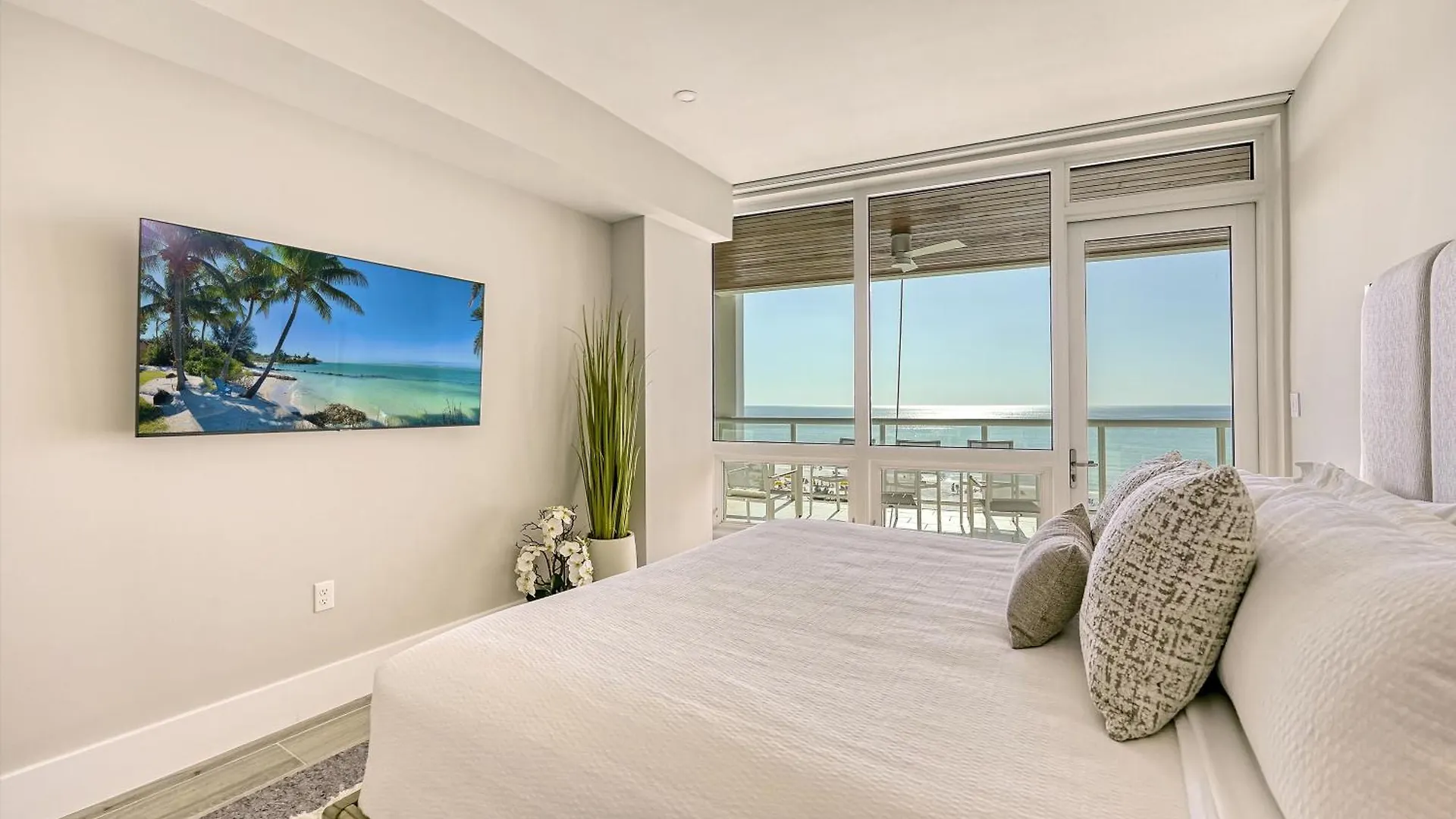 Ten35 Seaside Apartment Sarasota
