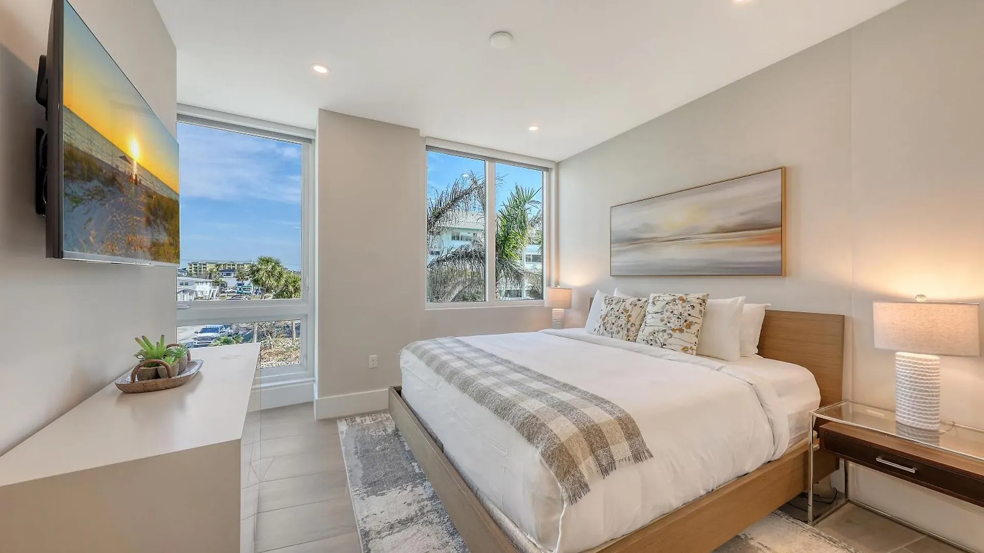 Apartment Ten35 Seaside