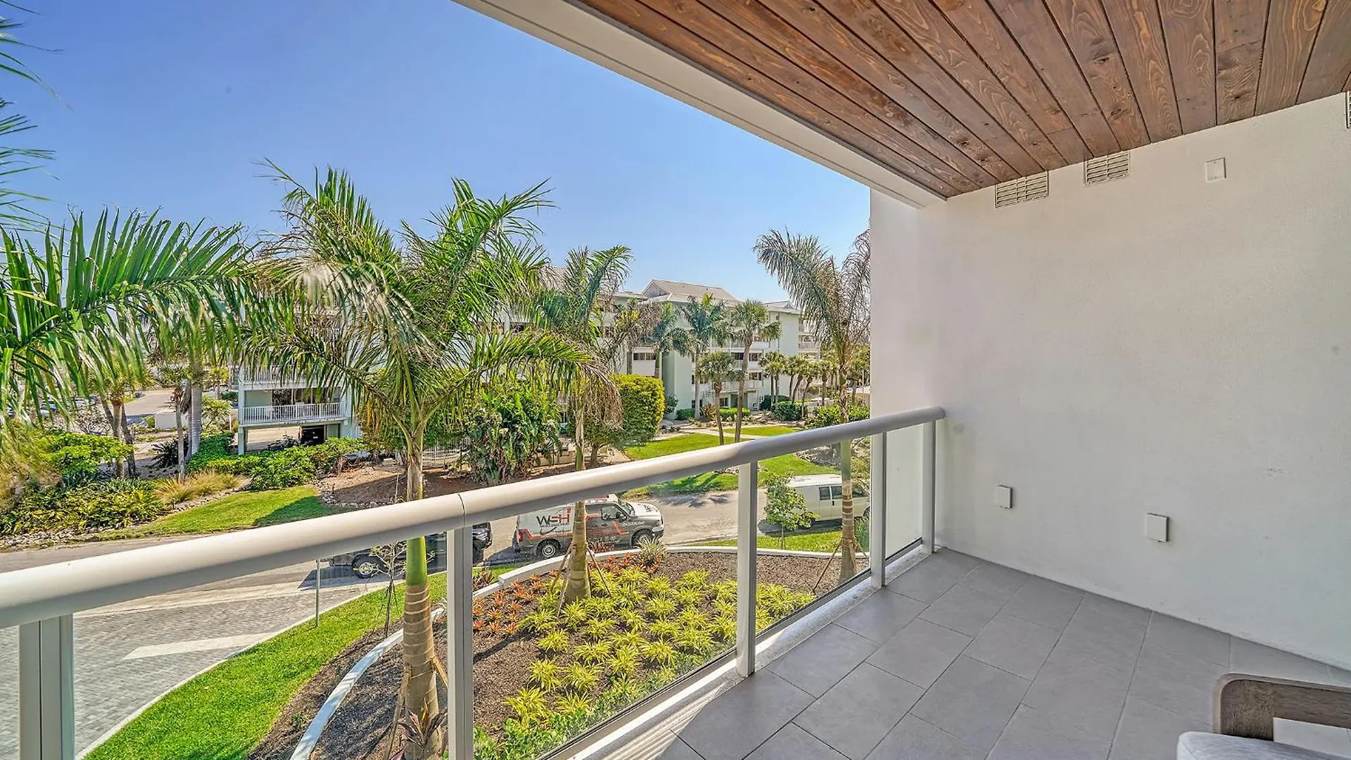 Apartment Ten35 Seaside *