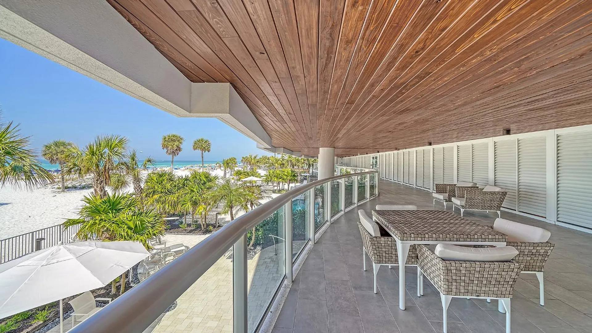 Apartment Ten35 Seaside