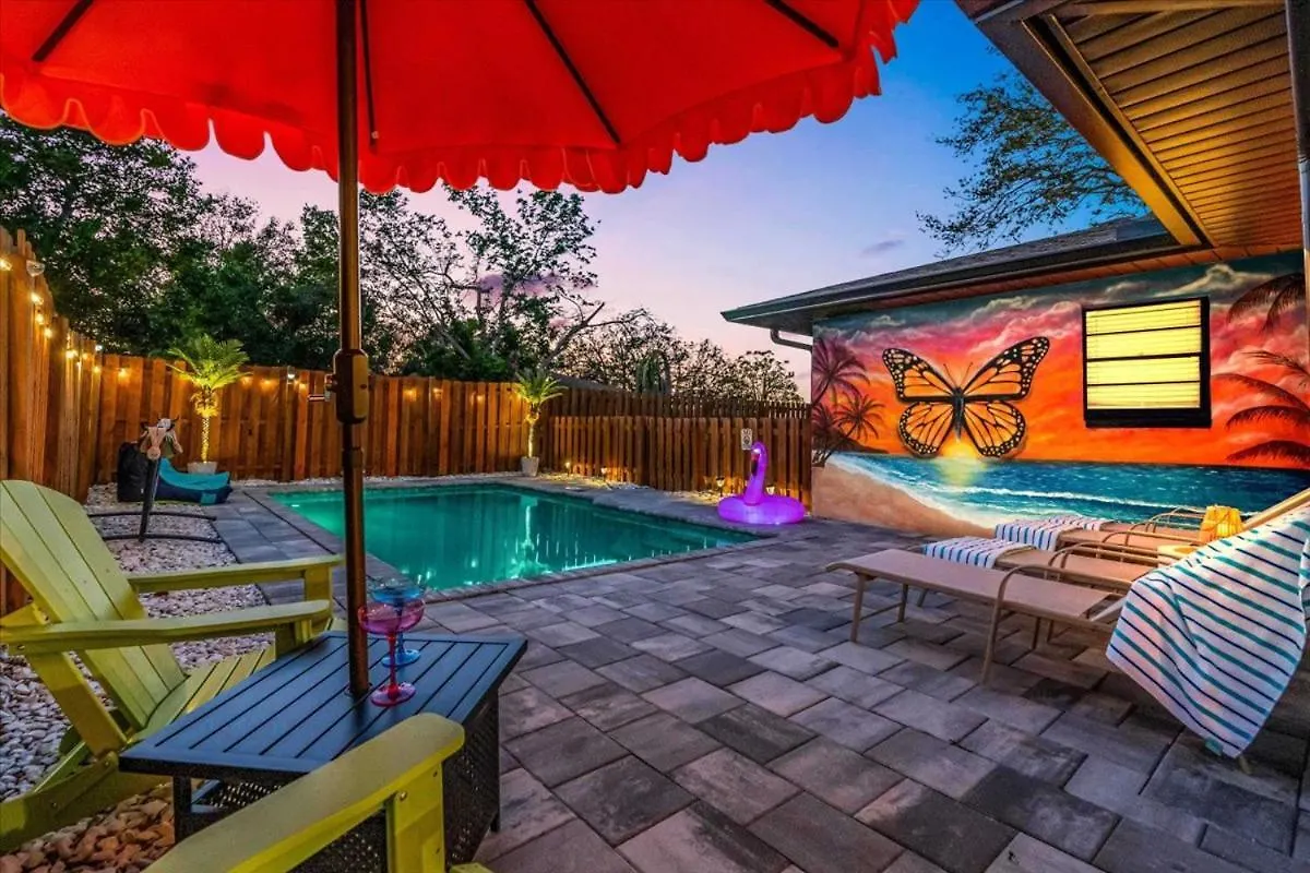 Holiday home Fun 4Bd Saltwater Pool Oasis Games Near Beaches