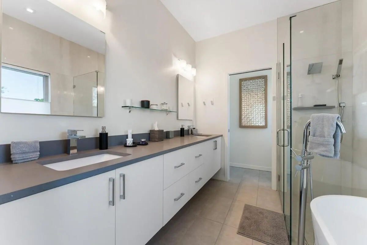 The Modern Sandbar Luxe Pool Villa Sarasota