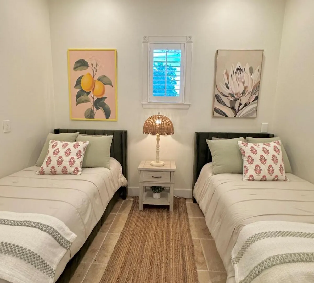 Holiday home Fruit And Botanical Garden Estate 2 Miles To Downtown Ev Vr24-00151