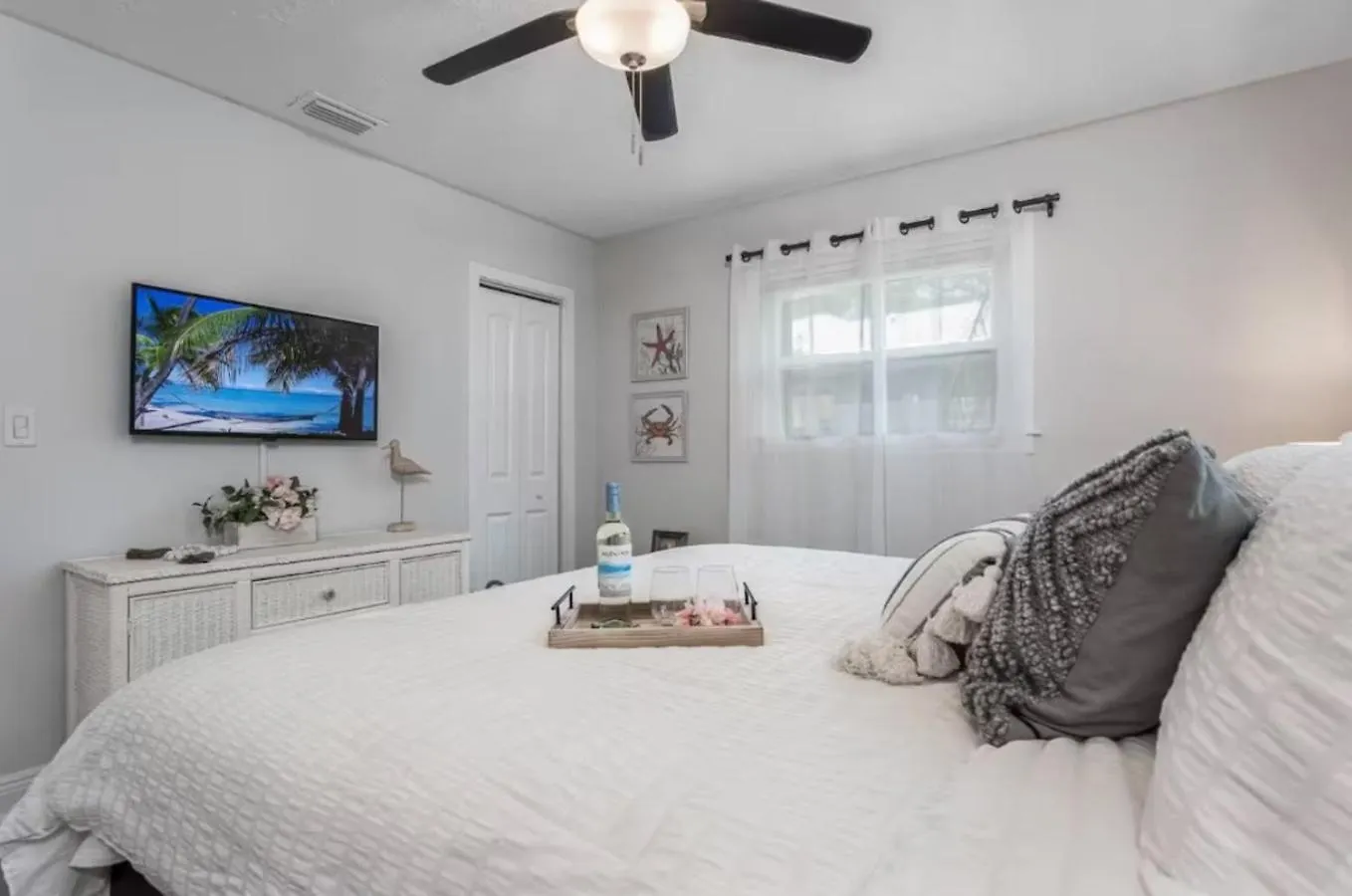 Holiday home Annie's Urban Escape - 5min To Downtown - Hottub Sarasota