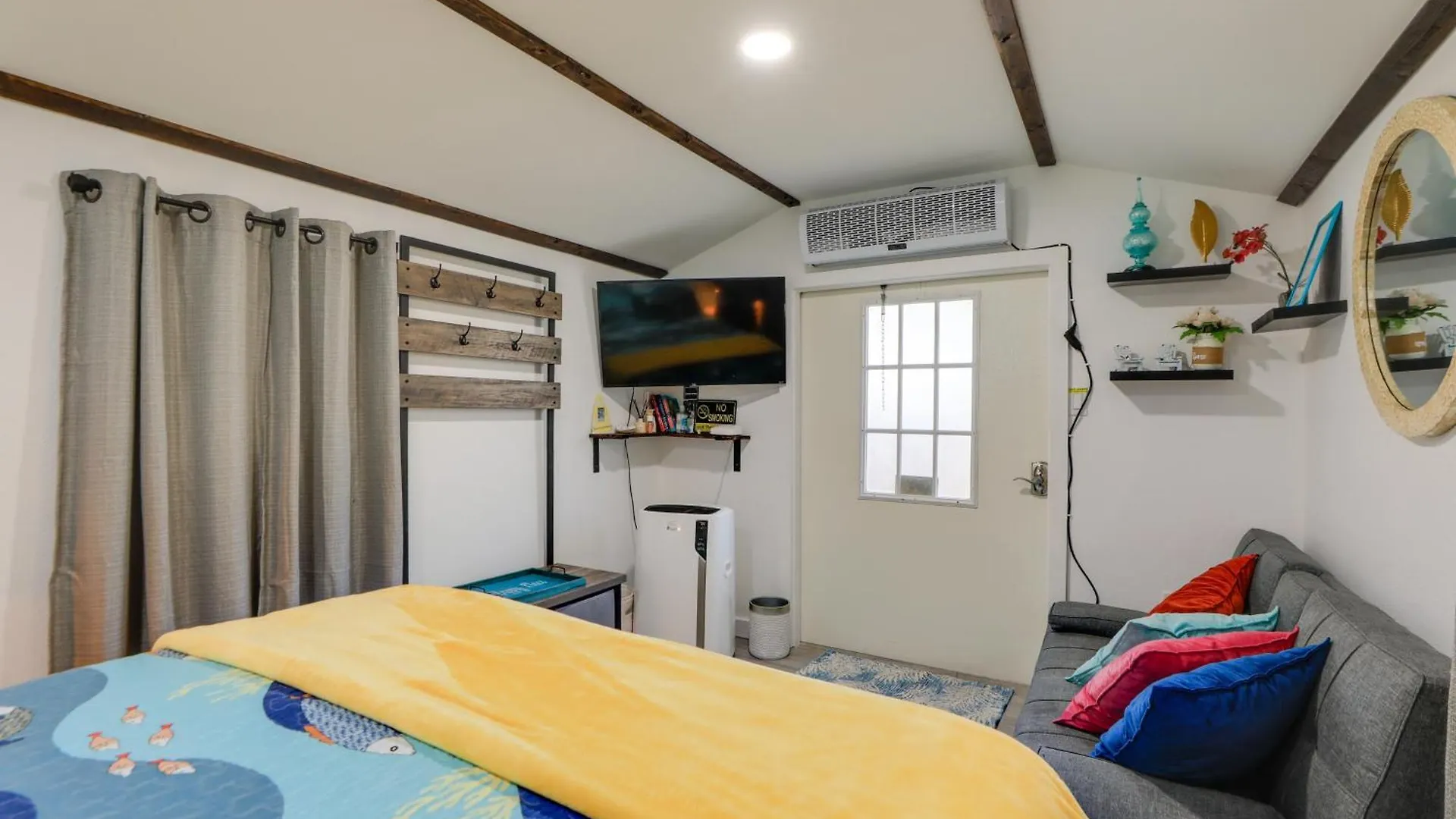 6 Mi To Siesta Outdoor Oasis With Hot Tub Apartment Sarasota