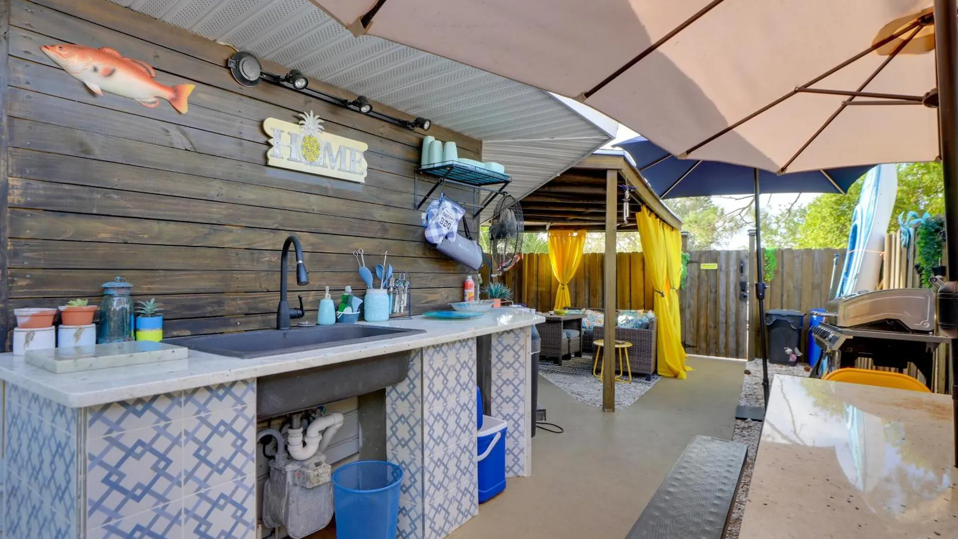 6 Mi To Siesta Outdoor Oasis With Hot Tub Apartment *