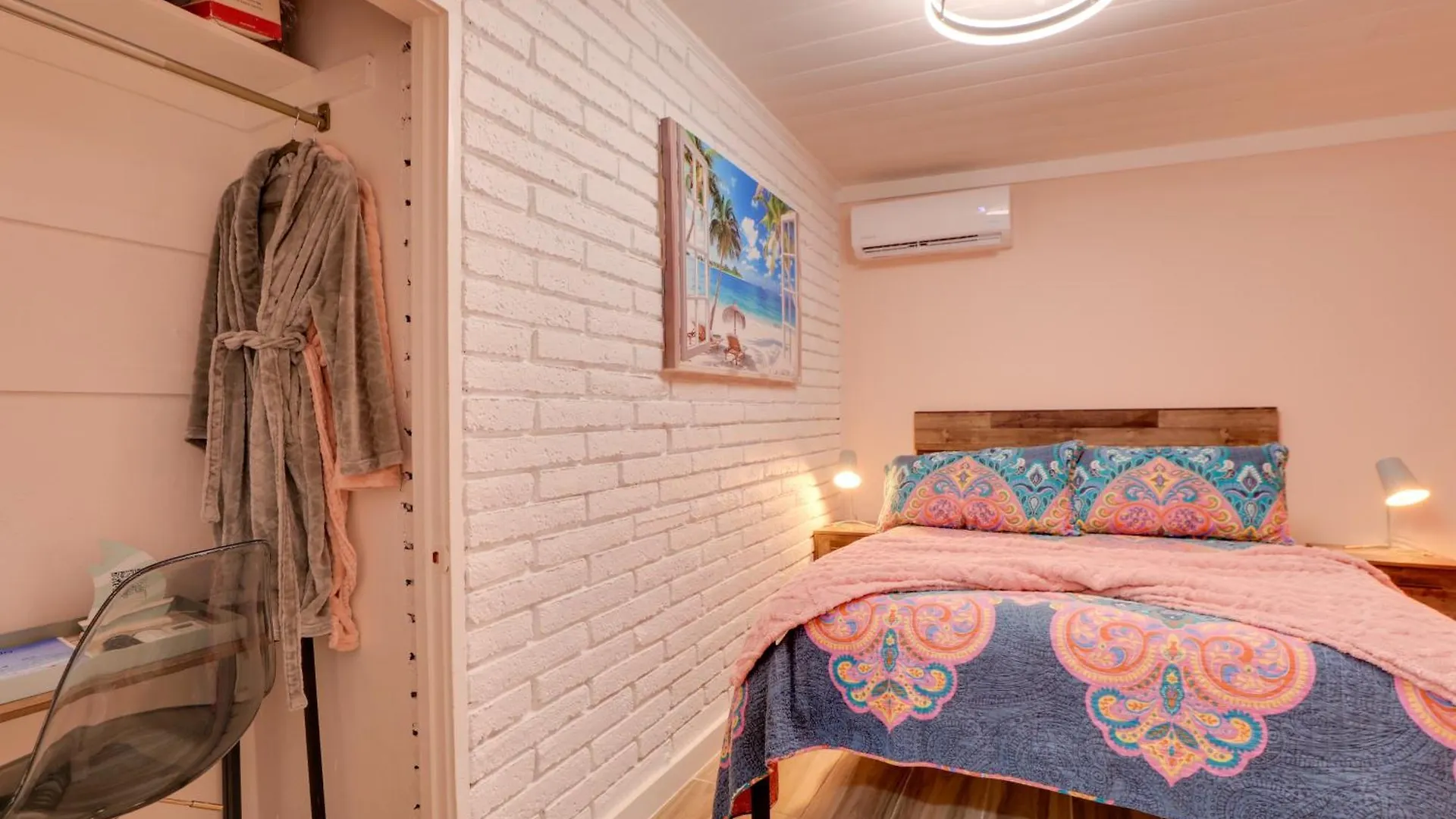6 Mi To Siesta Outdoor Oasis With Hot Tub * Sarasota