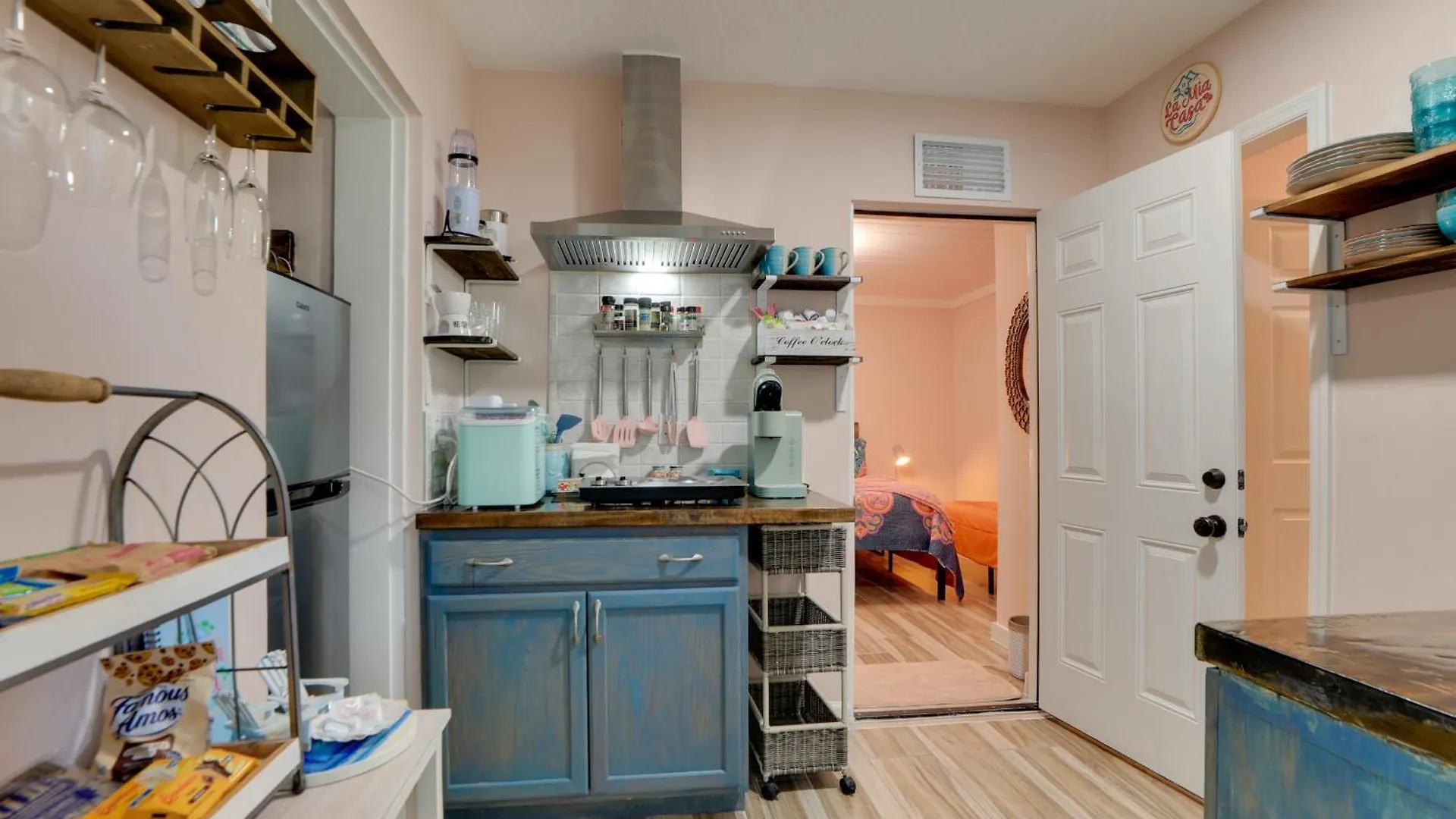 Apartment 6 Mi To Siesta Outdoor Oasis With Hot Tub Sarasota