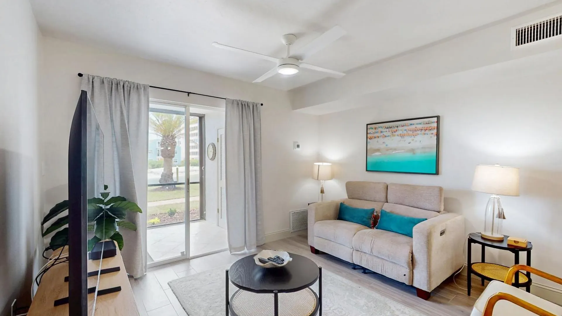 Turtle Bay Beauty Apartment
