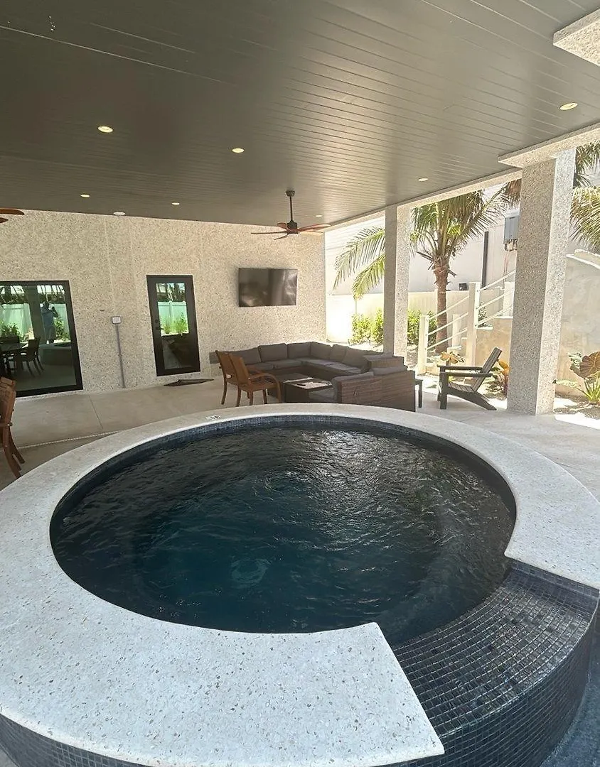 Seashell Esta Holiday home Sarasota
