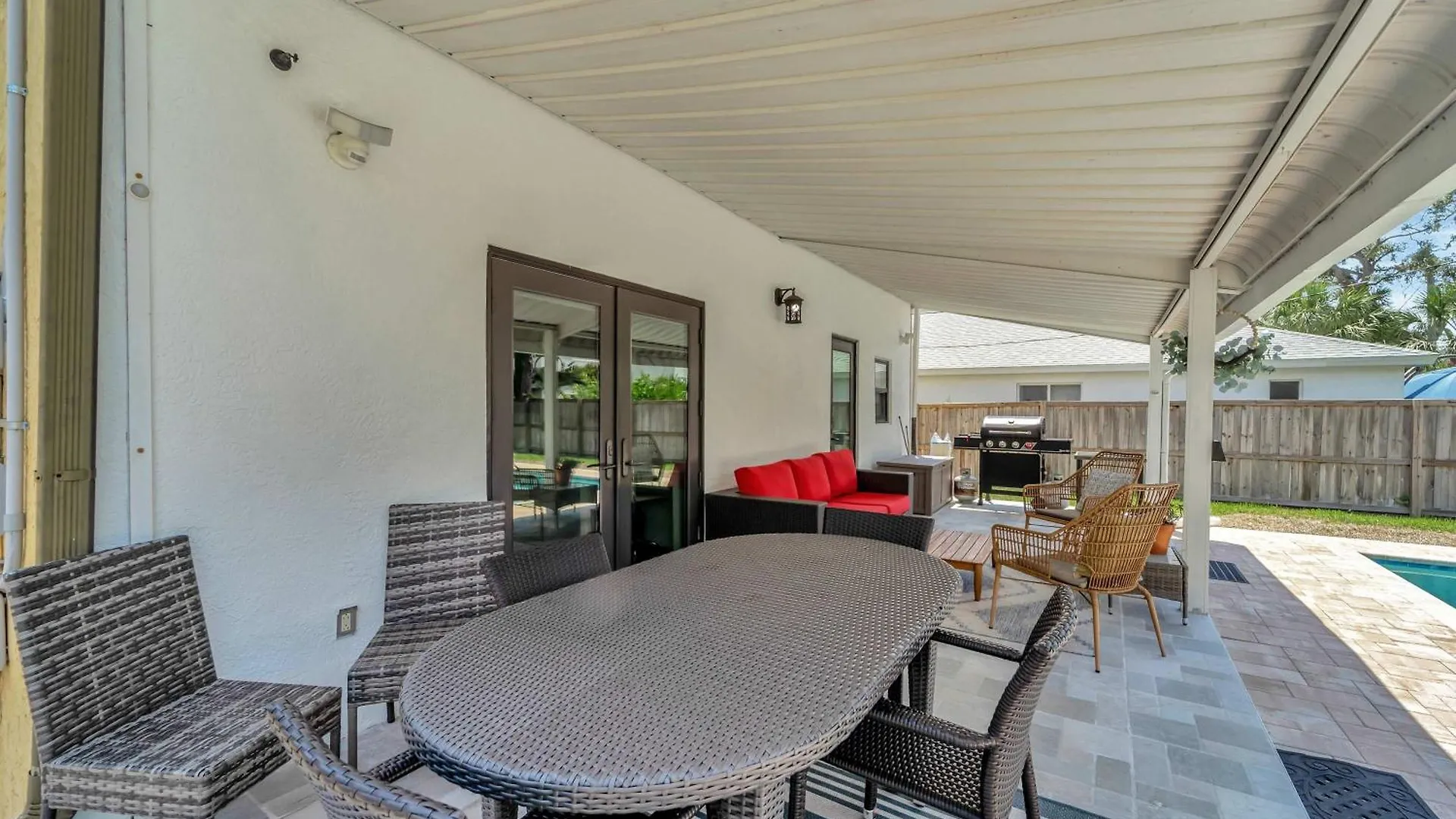 Palm Haven Heated Pool And Patio Near Downtown Sarasota