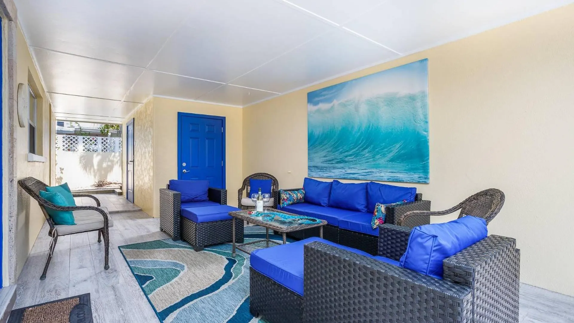 Lulu's Crescent - Entire Two Unit Complex Holiday home Sarasota