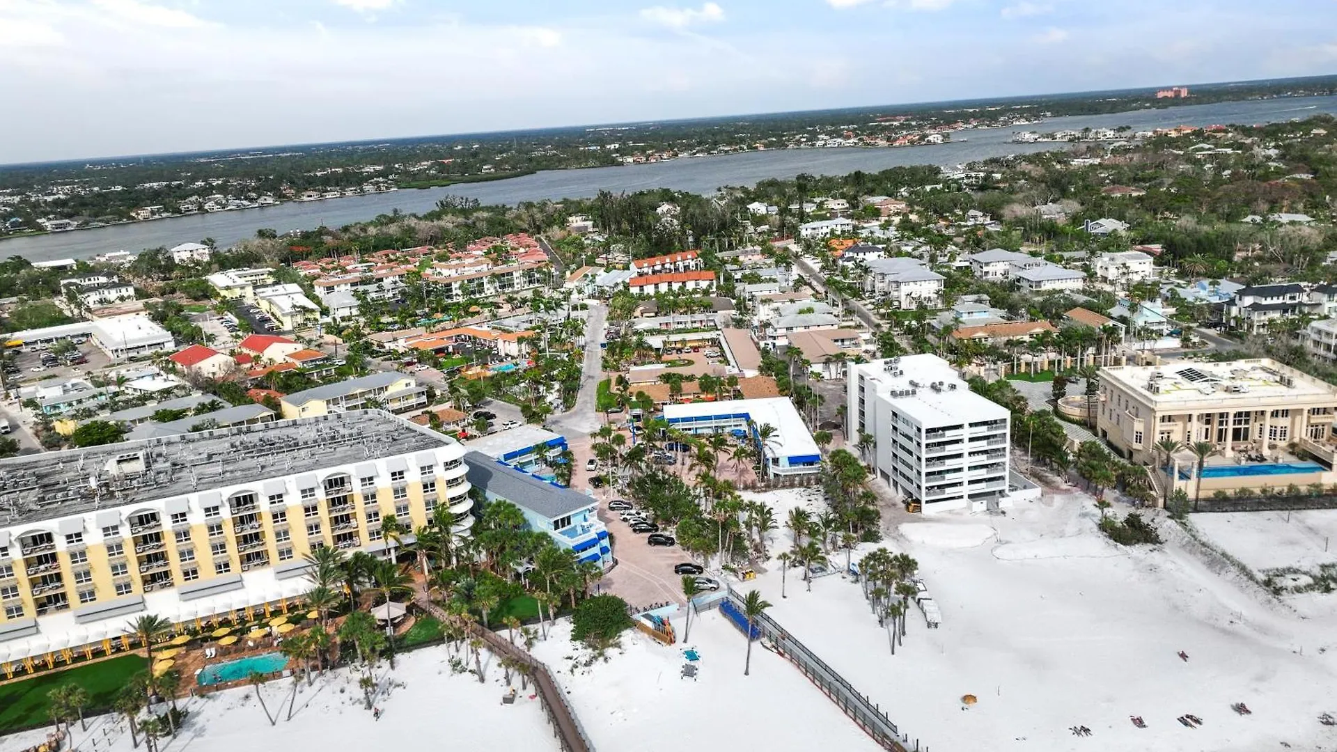Tropical - Sarasota 3*