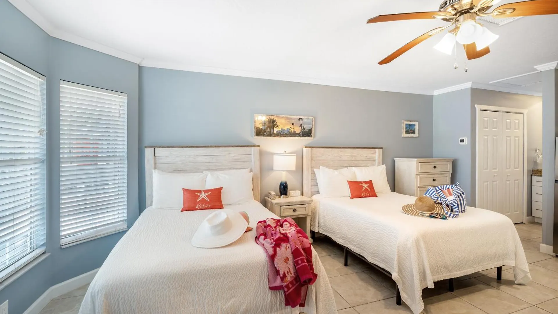 Tropical - Sarasota Θέρετρο Siesta Key