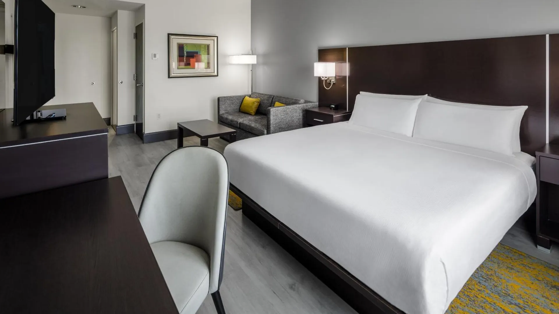Doubletree By Hilton Sarasota Bradenton Airport