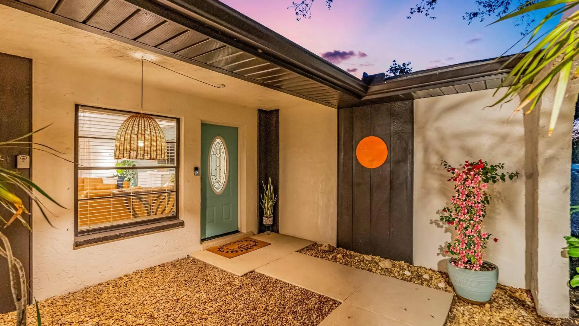 Saltwater Pool Vacation Home-near Beaches-srq-img Sarasota