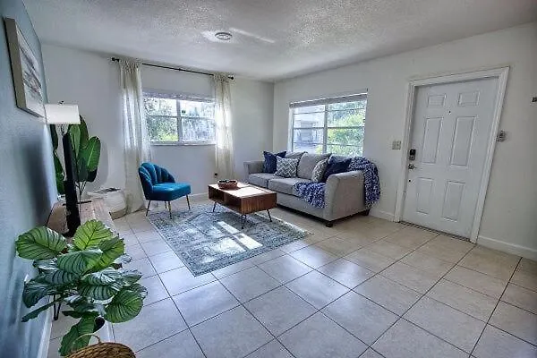 Holiday home Downtown With Fire Pit, Just 5 Min To *