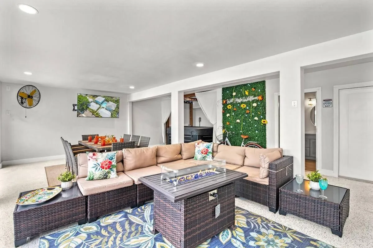 Holiday home Franorchid Walk To The & Village Sarasota