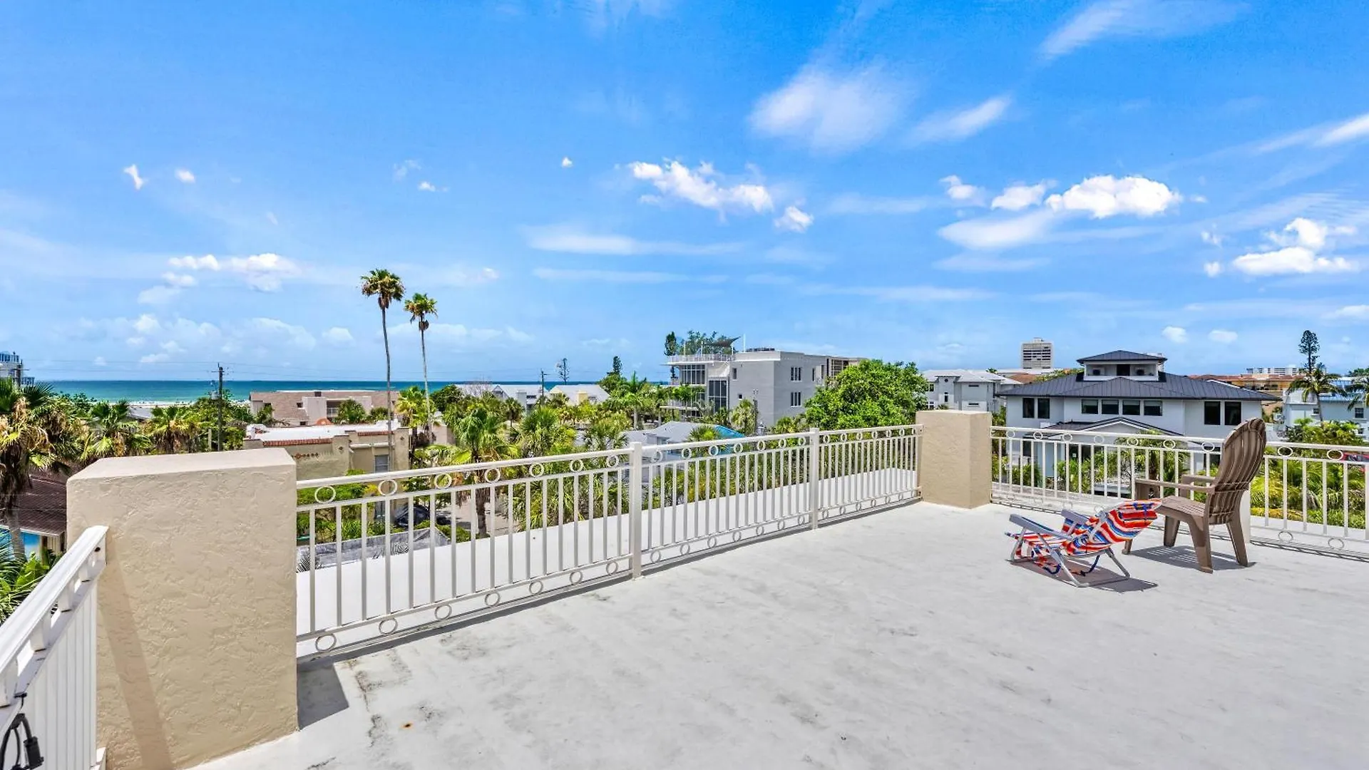 Avanti On Grand Canal - 534 Sarasota