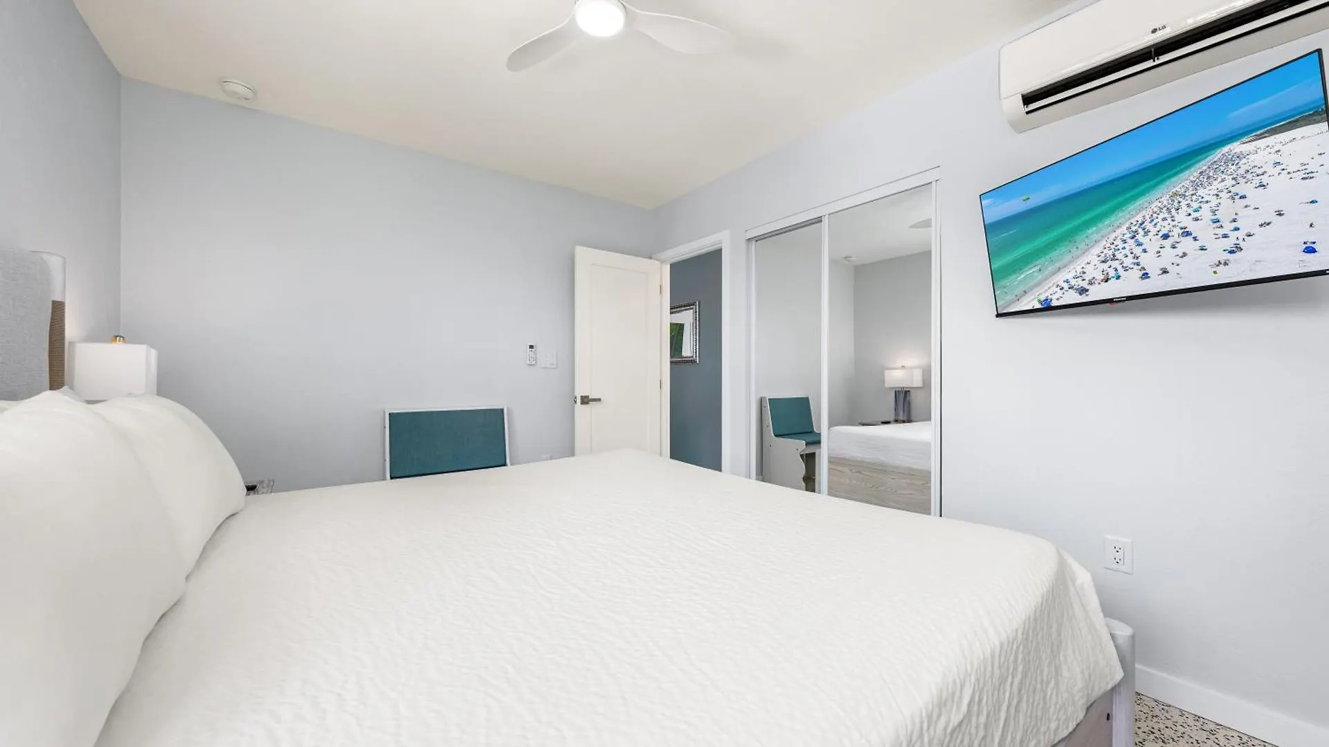 A Hidden Paradise By Beachside Management *