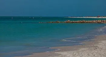 Suntide Island Beach Club 3*