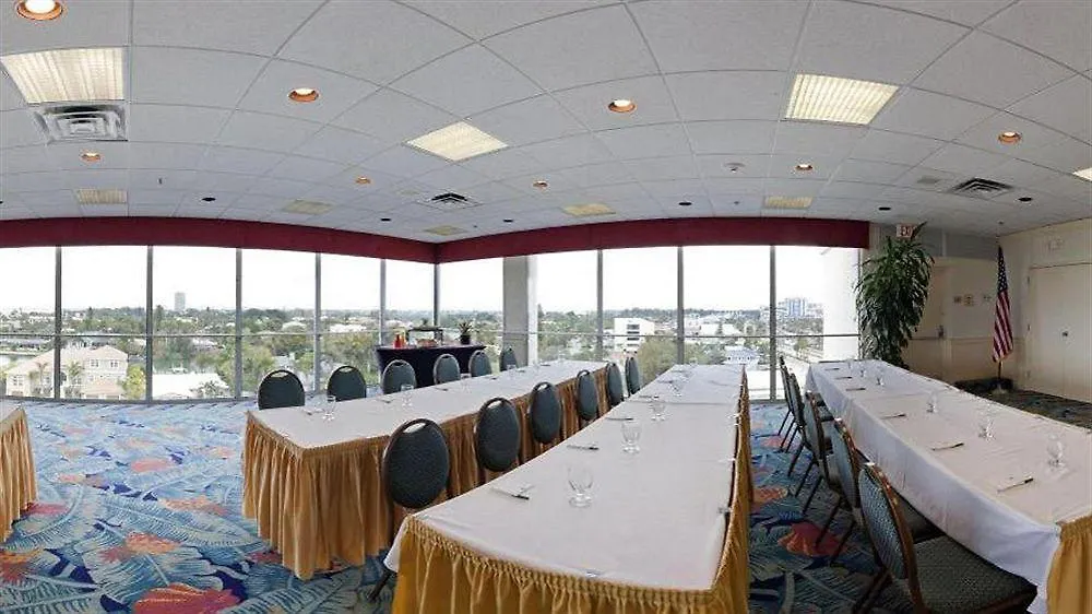 Resort Cirque St Armands Beachside 3*