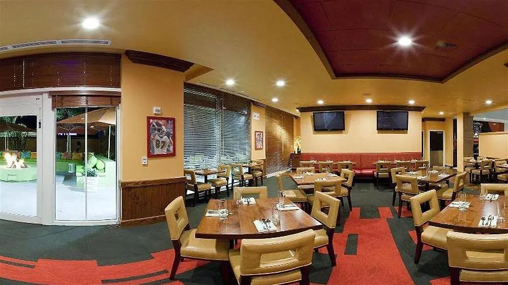 Doubletree By Hilton Sarasota Bradenton Airport Hotel 4*