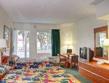 Motel Super 8 By Wyndham Sarasota Near Siesta Key Sarasota