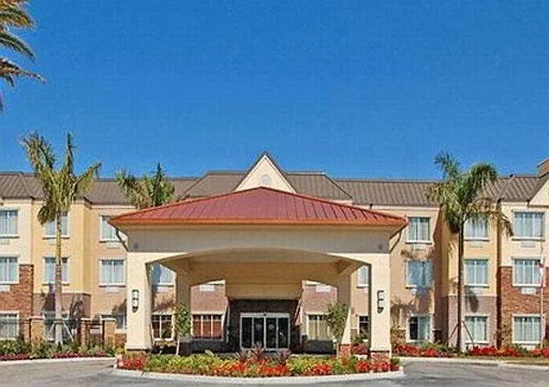 Courtyard By Marriott At Town Center Sarasota