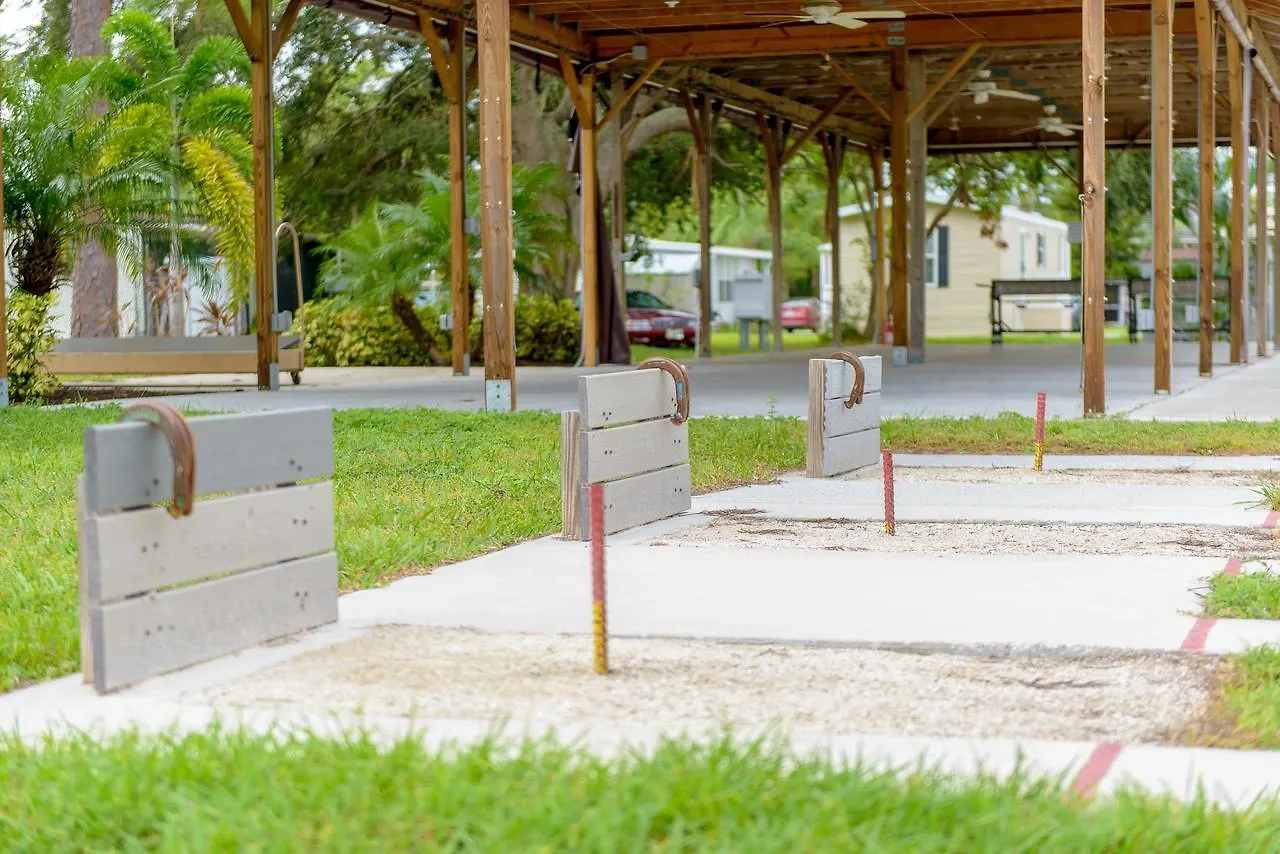 Camping Arbor Terrace Sarasota