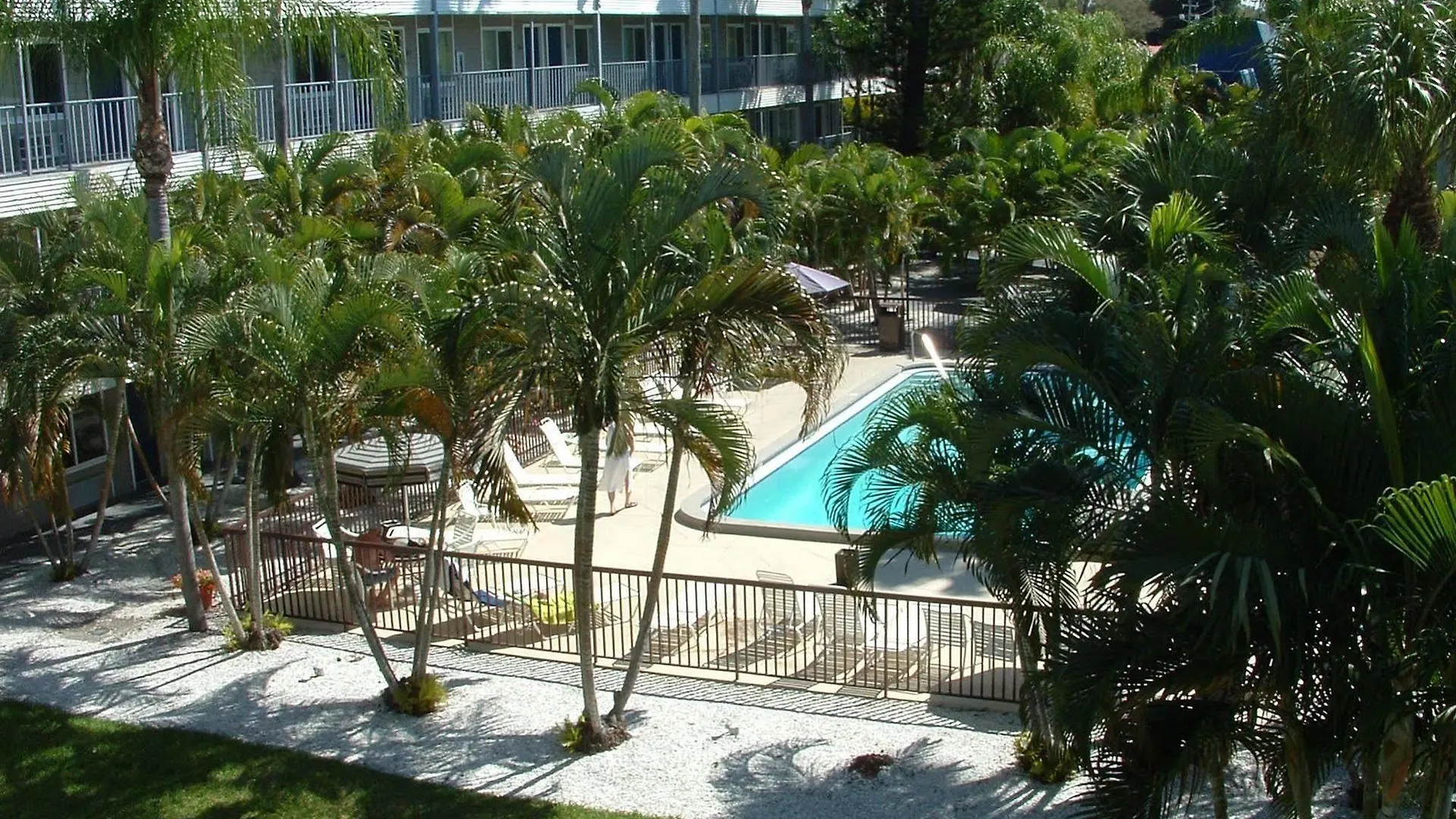 Lantern & - Sarasota 2*