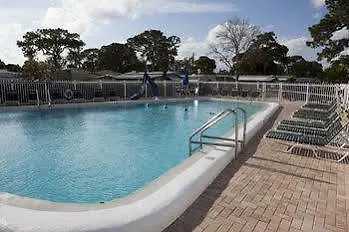 Arbor Terrace Camping