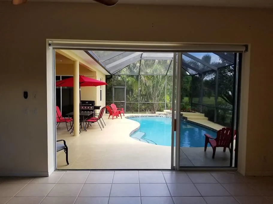 Tropical Waterview Mansion